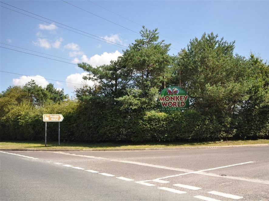 Tavern Way コーフ・キャッスル エクステリア 写真